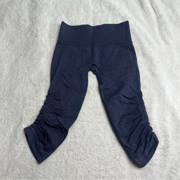 Lululemon Ebb To Street Crop - Picture 4 of 6